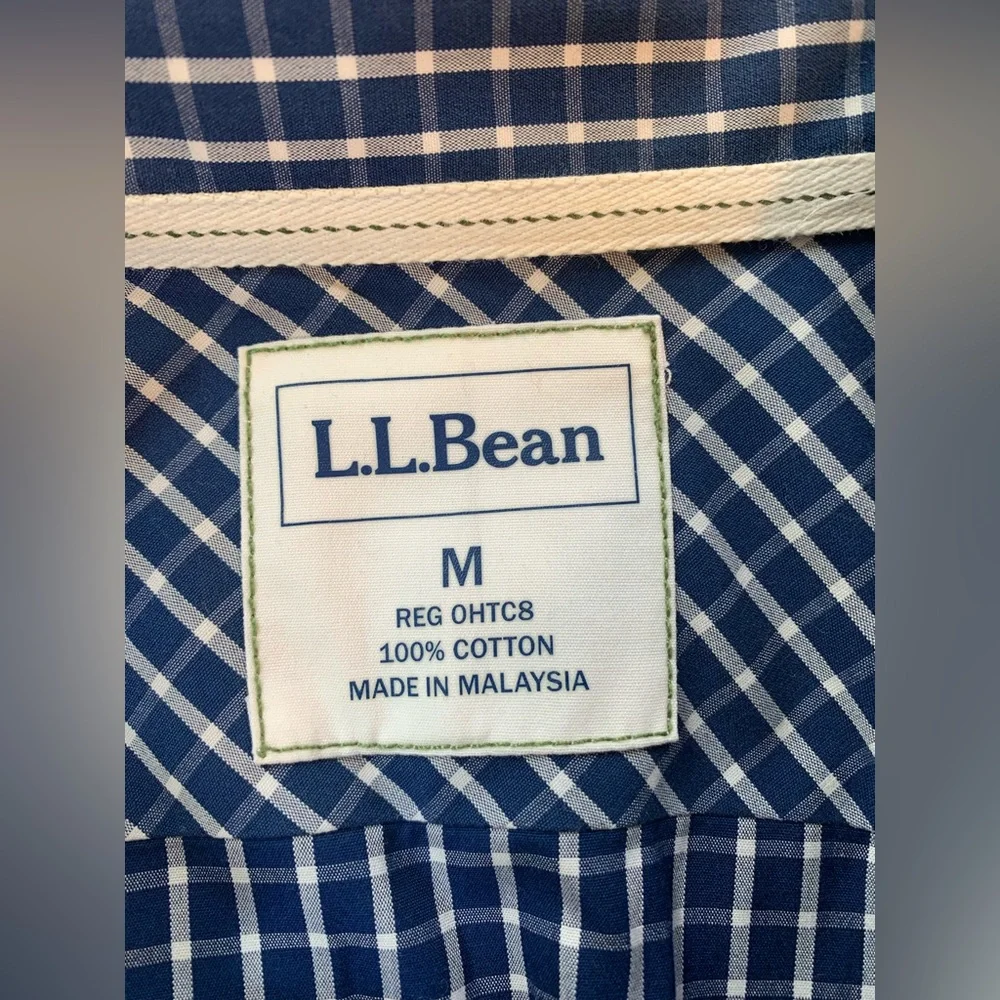 LL Bean Shirt Mens Medium Blue‎ Long Sleeve Button Down Coastal Prep Office Work